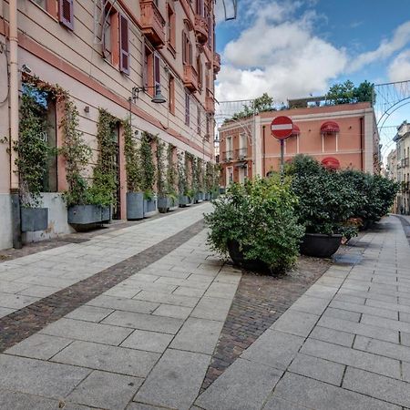 Right House Di Via Sulis - Best Neighborhood In The Town 卡利亚里 外观 照片
